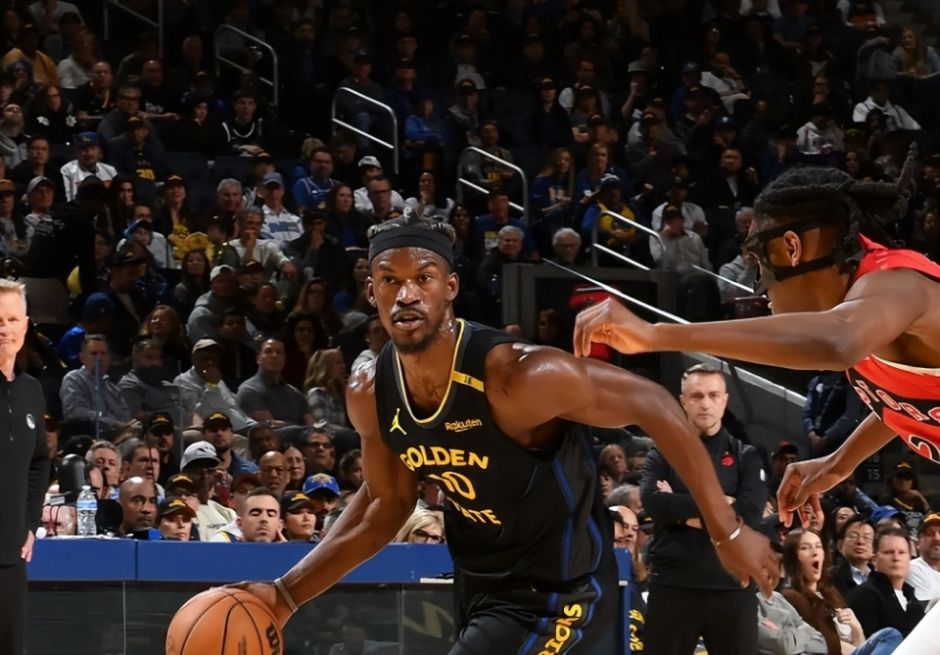 九游体育APP下载勇士王牌球员创赛季得分新高，媒体热捧，建设上海还是.