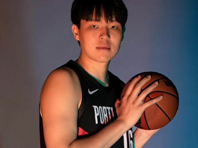 九游体育关于国王杯赛程吃紧，北京首钢今夜内部沟通，底气十足，轮换策略成焦点的信息